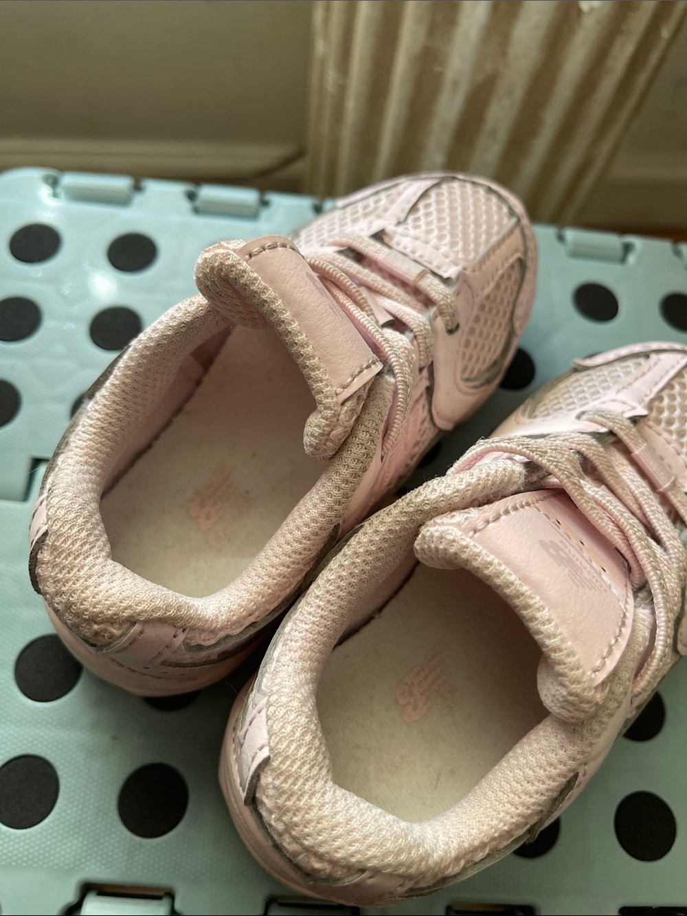 New Balance sneakers - Picture 4 of 4